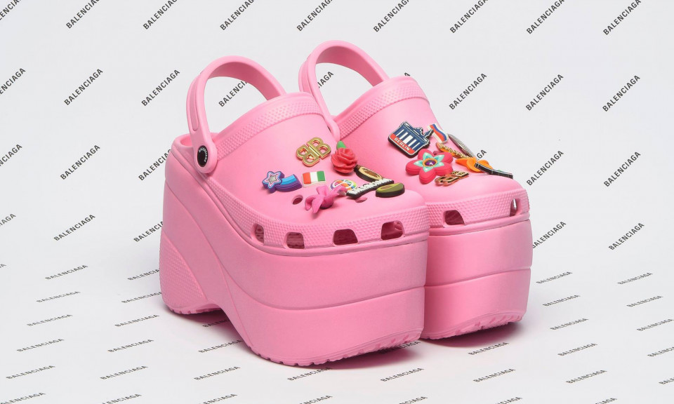 balenciaga-crocs-1-960x576