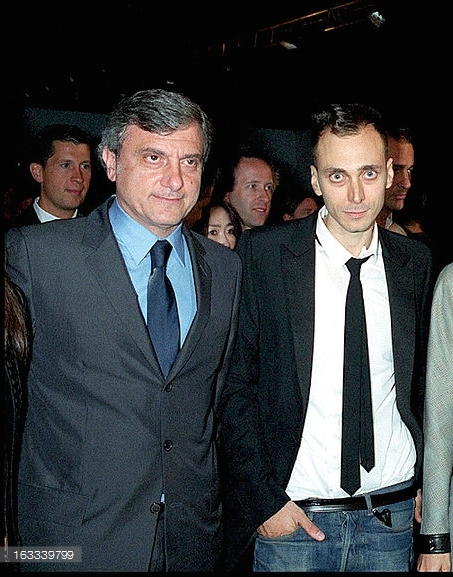 sidney-toledano-hedi-slimane-helene-arnault-bernard-and-delphine-picture-id163339799