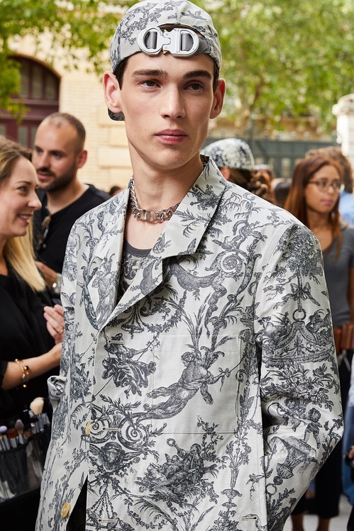 Dior Men 2019 S/S, photo via Vogue Paris
